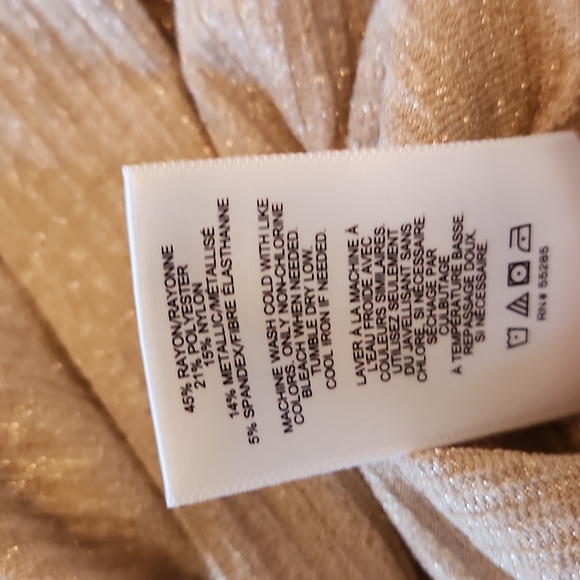 Express tie waist v-neck metallic tank - Picture 10 of 10